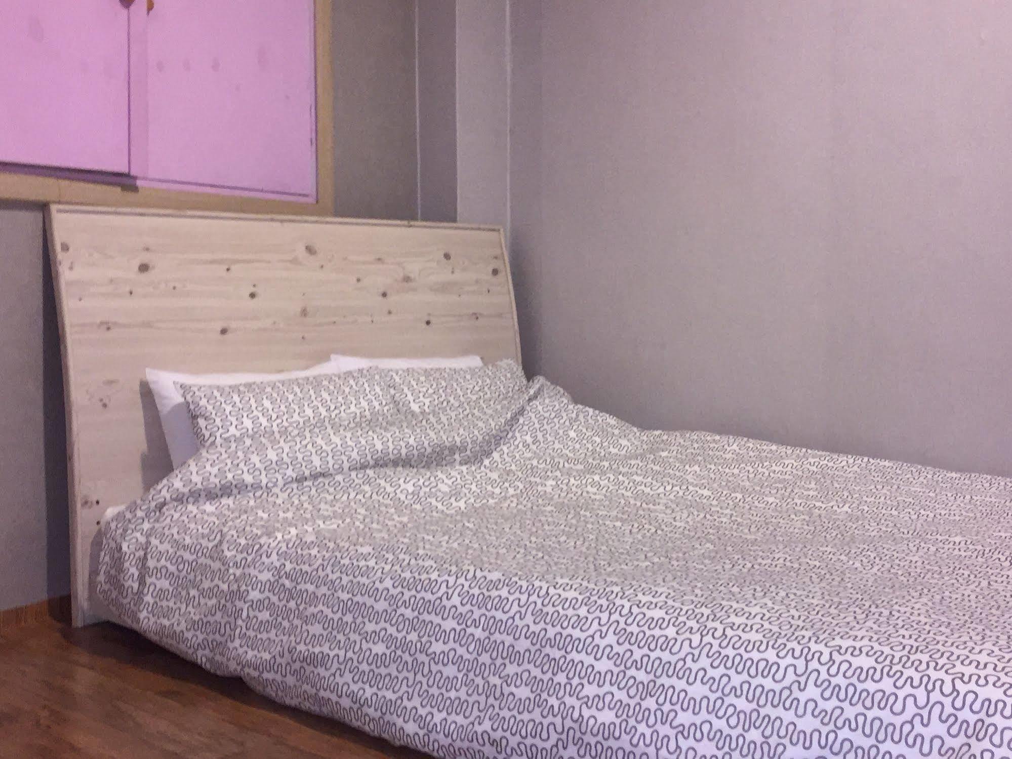 Backpackers In Jeju City Center Экстерьер фото